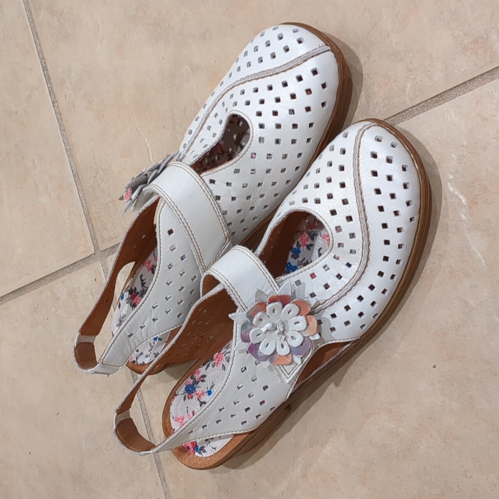 White Perforated Slingback Sandals with Floral Accent